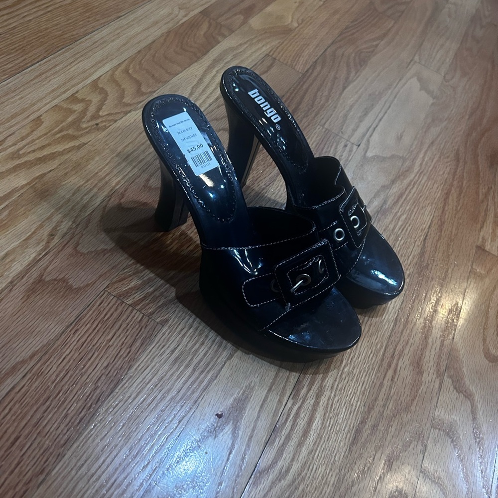 BONGO Glossy Black Buckle Heeled Mules